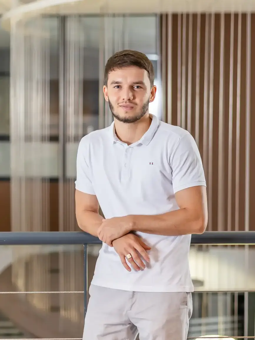 Kamil Chakhbiev, attaché d'affaires spécialisé architectes chez AOP Pribil